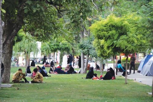 تجمع در بوستان های تهران در روز طبیعت ممنوع می باشد