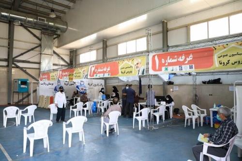 واکسینه شدن ۶۹۰ هزار تهرانی در ۲۸ پایگاه مدیریت بحران