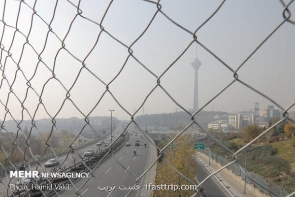 هوای پایتخت برای گروههای حساس ناسالم می باشد