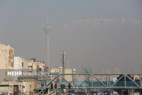 هوای تهران در وضعیت قابل قبول است