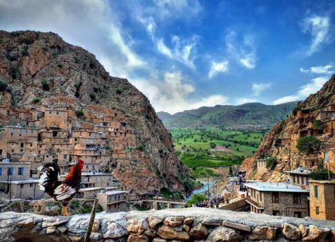 هزینه کرد اعتبارات دهیاری ها سطح اسکان و تولید در روستاها را ارتقاء دهد