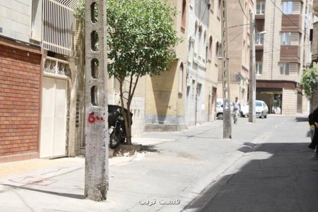 تیرهای چراغ برق مزاحم در تهران جابجا می شوند