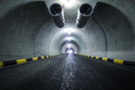 تونل های مرگ برای موتورسواران