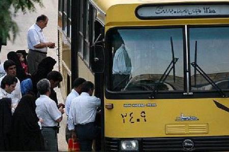 مسافران از صحبت كردن در اتوبوس اجتناب كنند